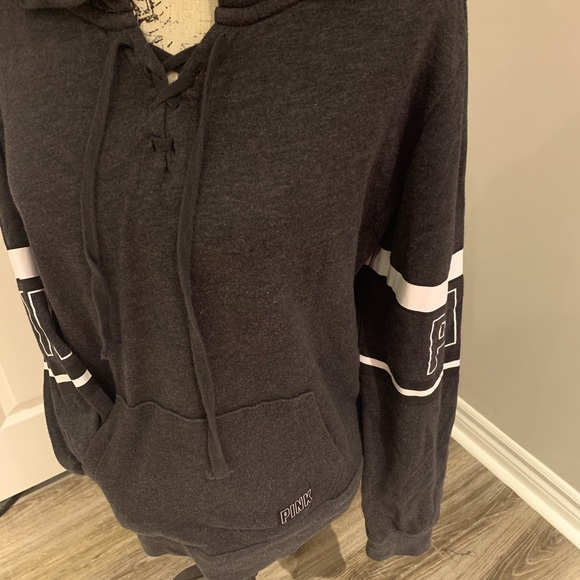 Women’s PINK grey hoodie size small - Picture 1 of 2